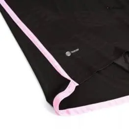 a black and pink shorts