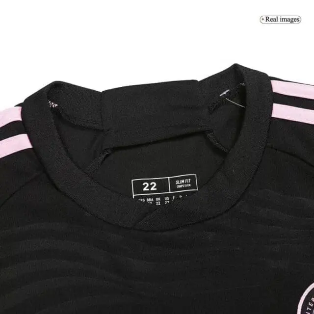 a close up of a black shirt