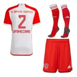 Детская футбольная форма Упамекано Бавария 2023 2024 с гетрами