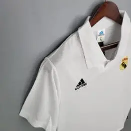 a white shirt on a swinger