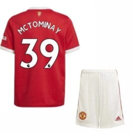 39 Футбольная форма Мактоминей 39 Манчестер Юнайтед 2021-2022