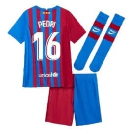 Детская форма Педри Барселона 2021-2022 с гетрами