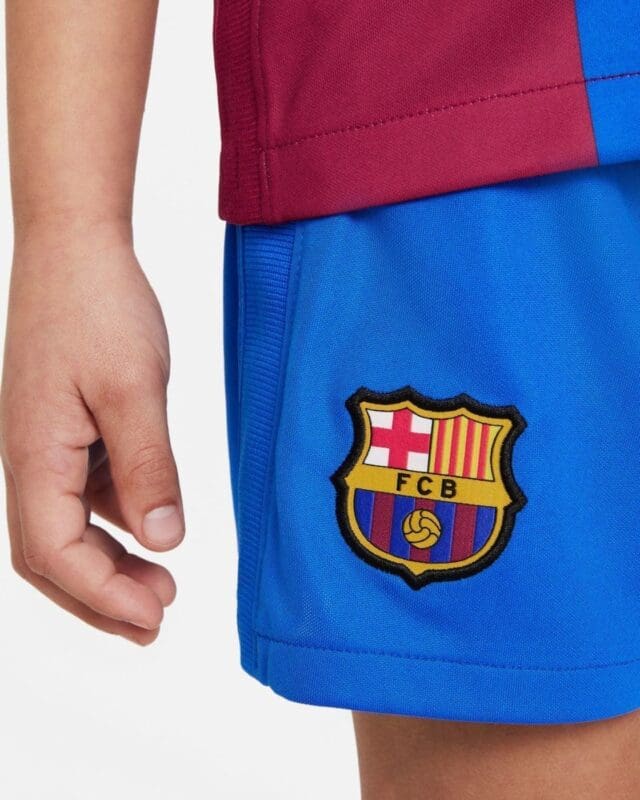 Детская футбольная форма Барселона с именем номером и гетрами
