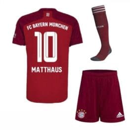 Футбольная форма Маттеус 10 Бавария Мюнхен 2021-2022 с гетрами
