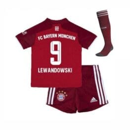 Детская форма Левандовски Бавария Мюнхен 2021-2022 с гетрами