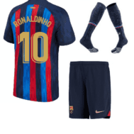 Детская футбольная форма Роналдиньо Барселона 2023 года с гетрами