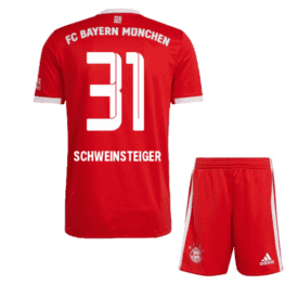 Детская футбольная форма Бавария Мюнхен Швайнштайгер 2023 год