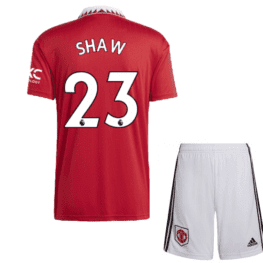 Детская футбольная форма Шоу Манчестер Юнайтед 2023 года