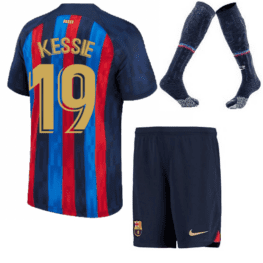 Детская футбольная форма Кессье Барселона 2023 года с гетрами