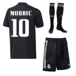 Форма Реал Мадрид Модрич для детей 2022-2023