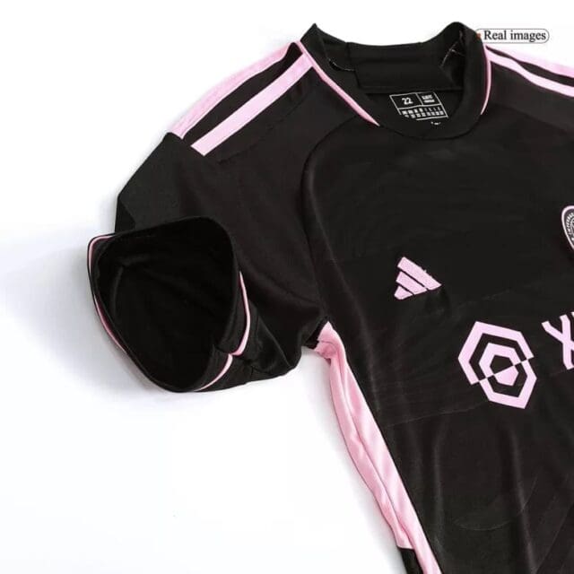 a black and pink sports jersey