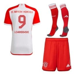Детская футбольная форма Левандовски Бавария 2023 2024 с гетрами